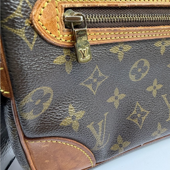 Louis Vuitton Brown Monogram compiegne Bag - Picture 2 of 7